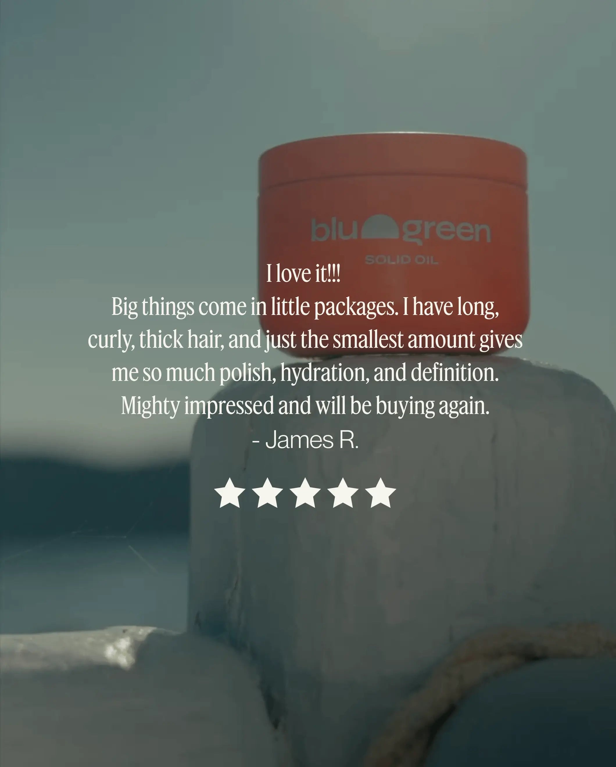 Customer review graphic featuring a five-star rating for Blu & Green Solid Oil highlighting hydration, shine, and curl definition for thick curly hair